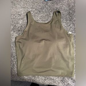 Women’s Adidas tank XL